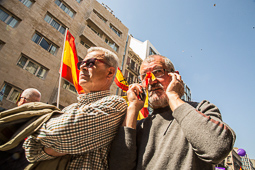 Manifestació de Societat Civil Catalana «Per la democràcia, llibertat i la convivència, aturem el cop» a Barcelona 