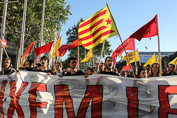 Manifestació d'estudiants contra les taxes universitàries a Barcelona 
