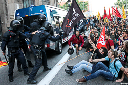 Manifestació d'estudiants contra les taxes universitàries a Barcelona 