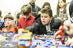 8ena trobada anual d'aficionats de «Lego» - Hispalug 2014 