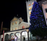 Cercavila de tions i encesa dels llums de Nadal a Ripoll 