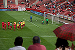 Futbol: Girona 1 - Saragossa 4 Aficionats del Girona abans de l'inici del partit