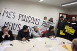 Protesta del GDT contra el macropolígon, al ple de Folgueroles 